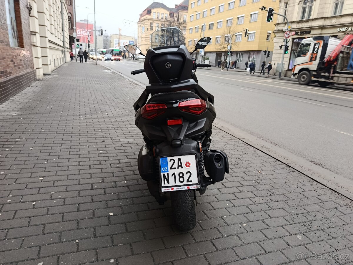 Yamaha X-max 300 Techmax - 8