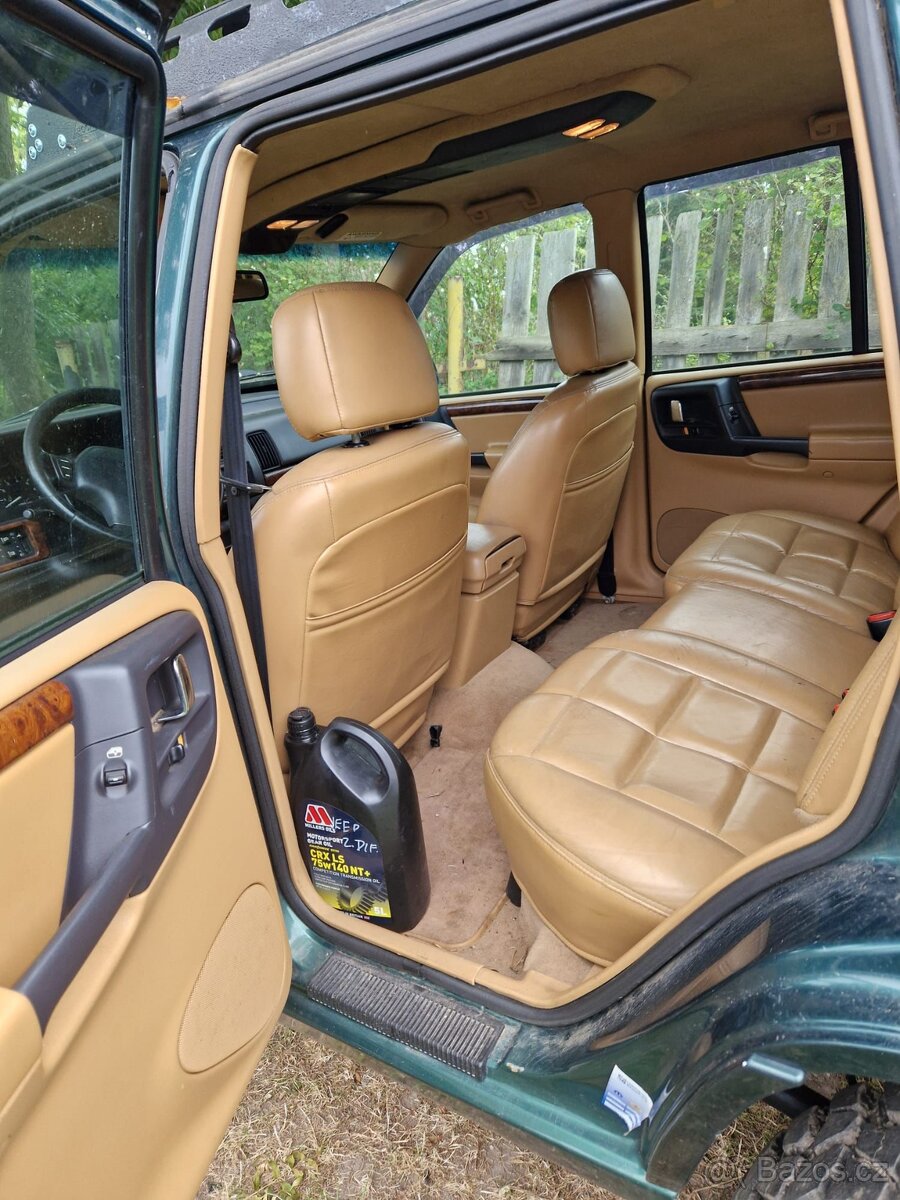 Jeep Grand Cherokee ZJ 5,2 V8 - 8