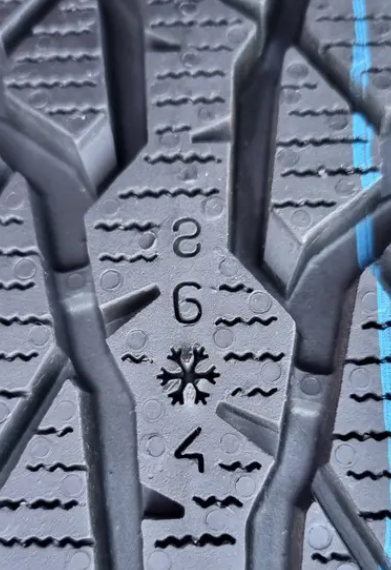 16"NEJET ZIMNÍ OBUT ALU KOLA 5x108 FORD PUMA+ČIDLA - 8