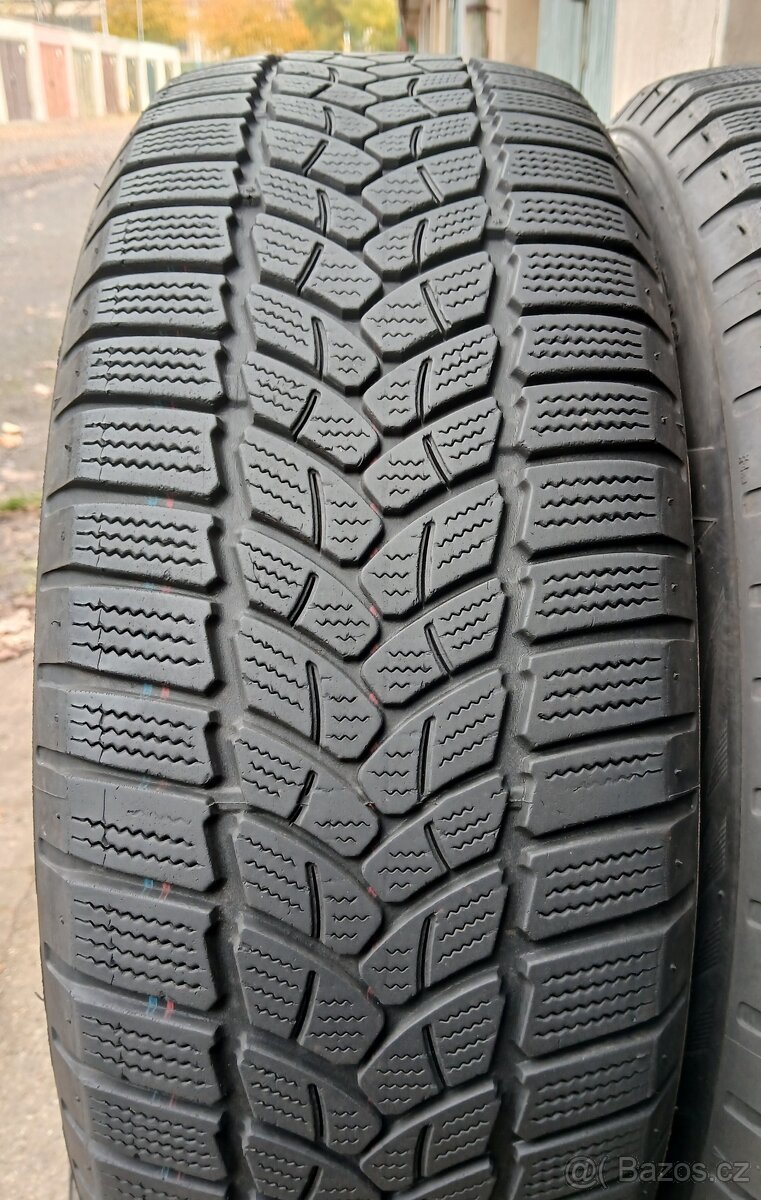 2ks zimní pneu 215/60 r16 - 8
