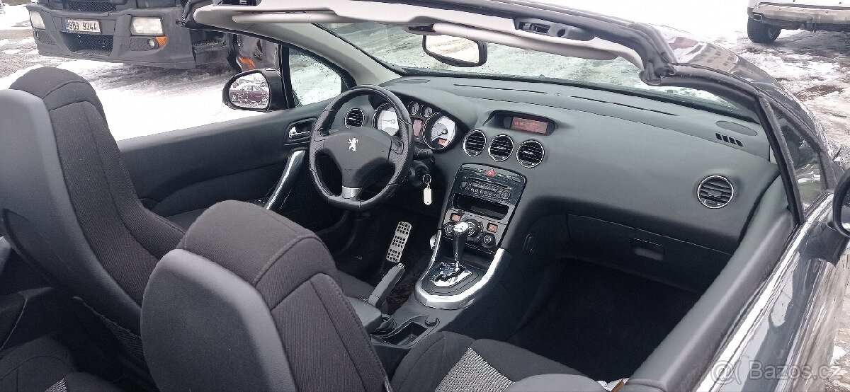 Peugeot 308 cc,1,6 benzín ,103kW,r. 2010,AUTOMAT - 8