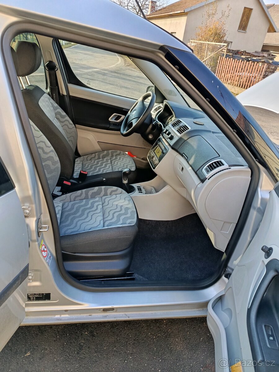 Roomster 1.4 benzín - 8