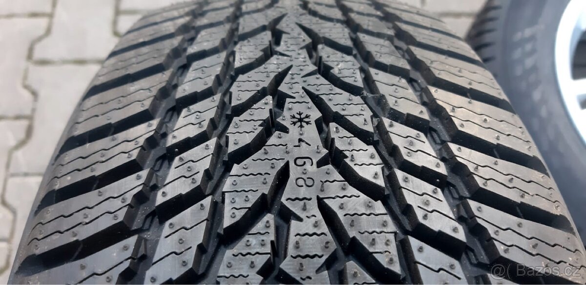 Škoda Fabia 185/65/15 nové zimní pneu - 8