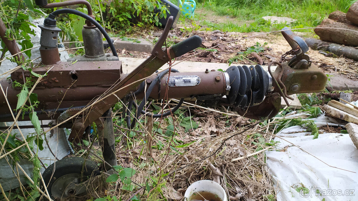 Prodám přívěs - přepravník na koně, sleva - 8