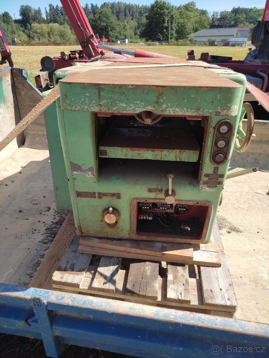 Srovnávačka s protahovačkou - 8