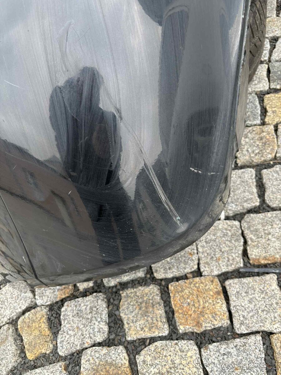 Vw golf V hatchback- Zadní nárazník - 8