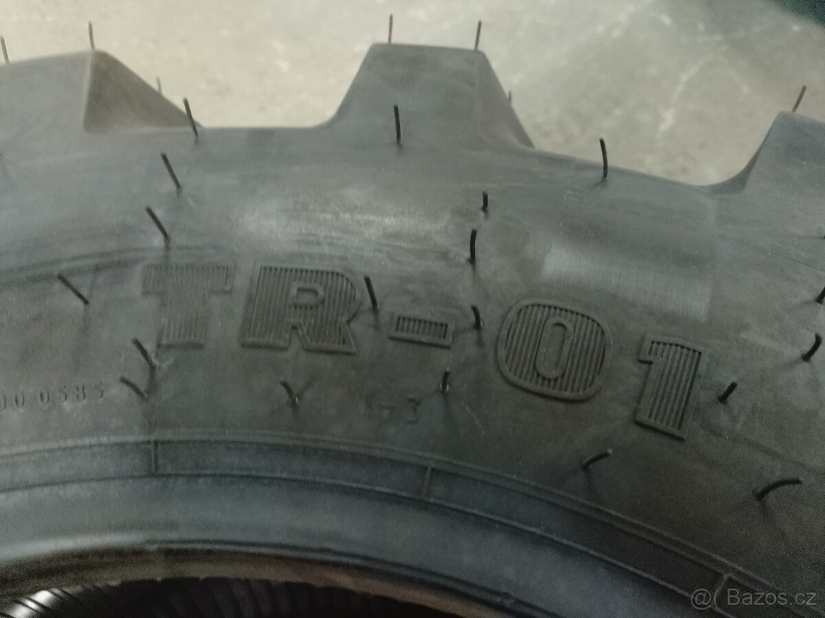 Pneu, pláště 15.0/55-17 14PR TR-01 MITAS. NEPOUŽITÉ - 8