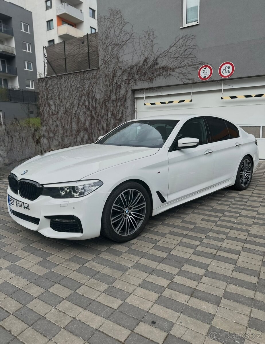 BMW 530d xDrive M Paket - 8