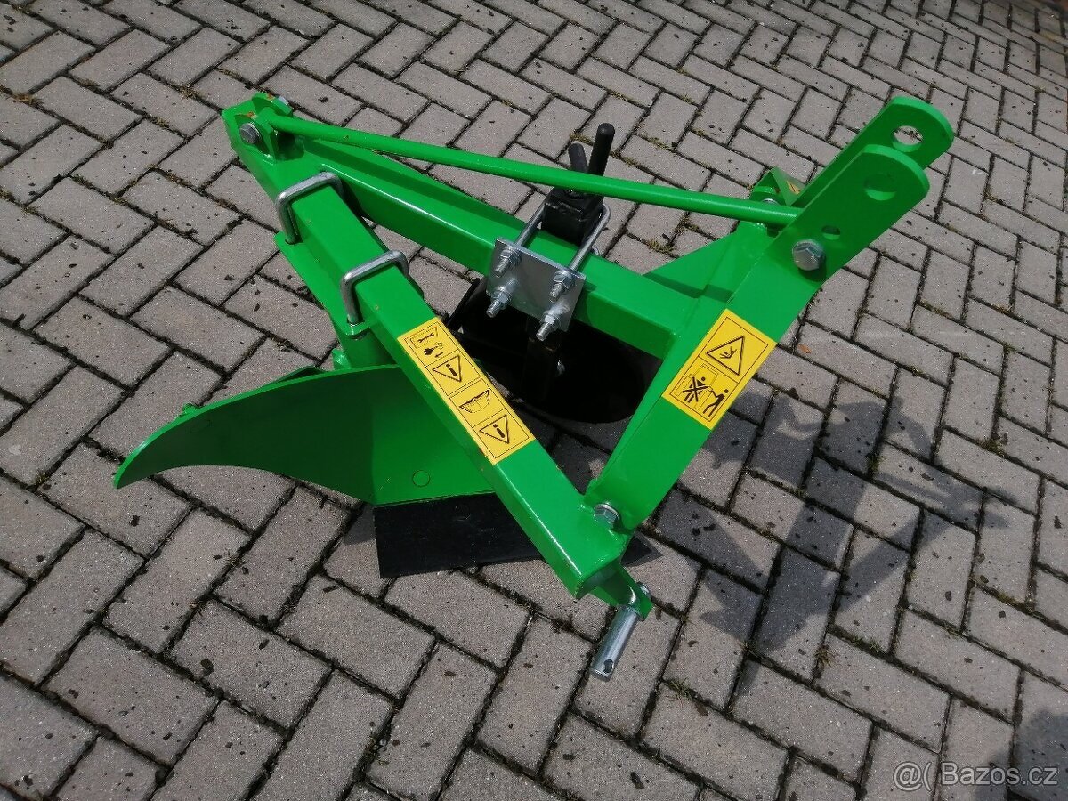 Malotraktor ISEKI Sial 15 + příslušenství - 8