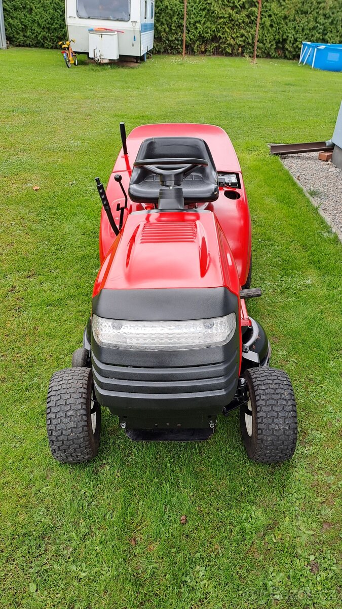 TRAKTOR GARDENSTAR - 8