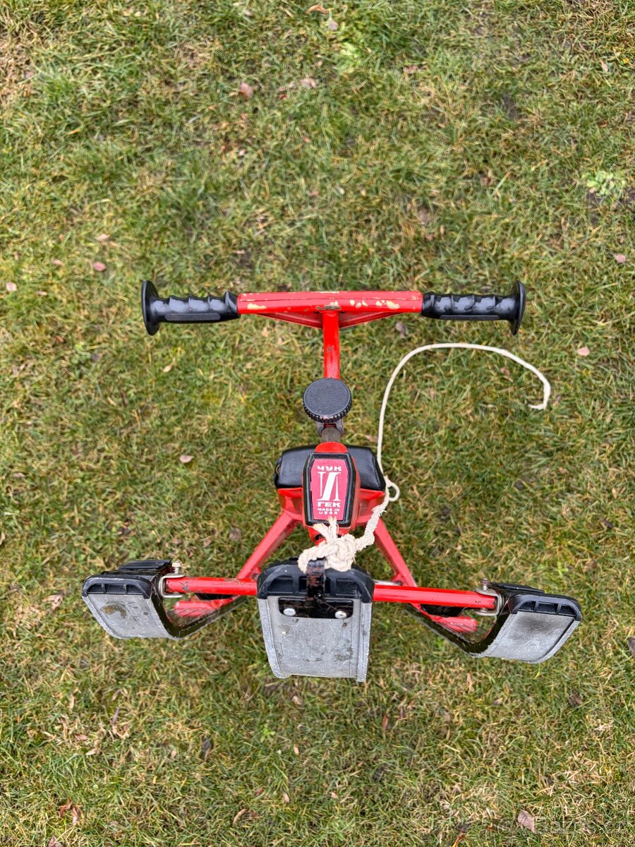 Skibob Čuk a Geg - sáňky - 8