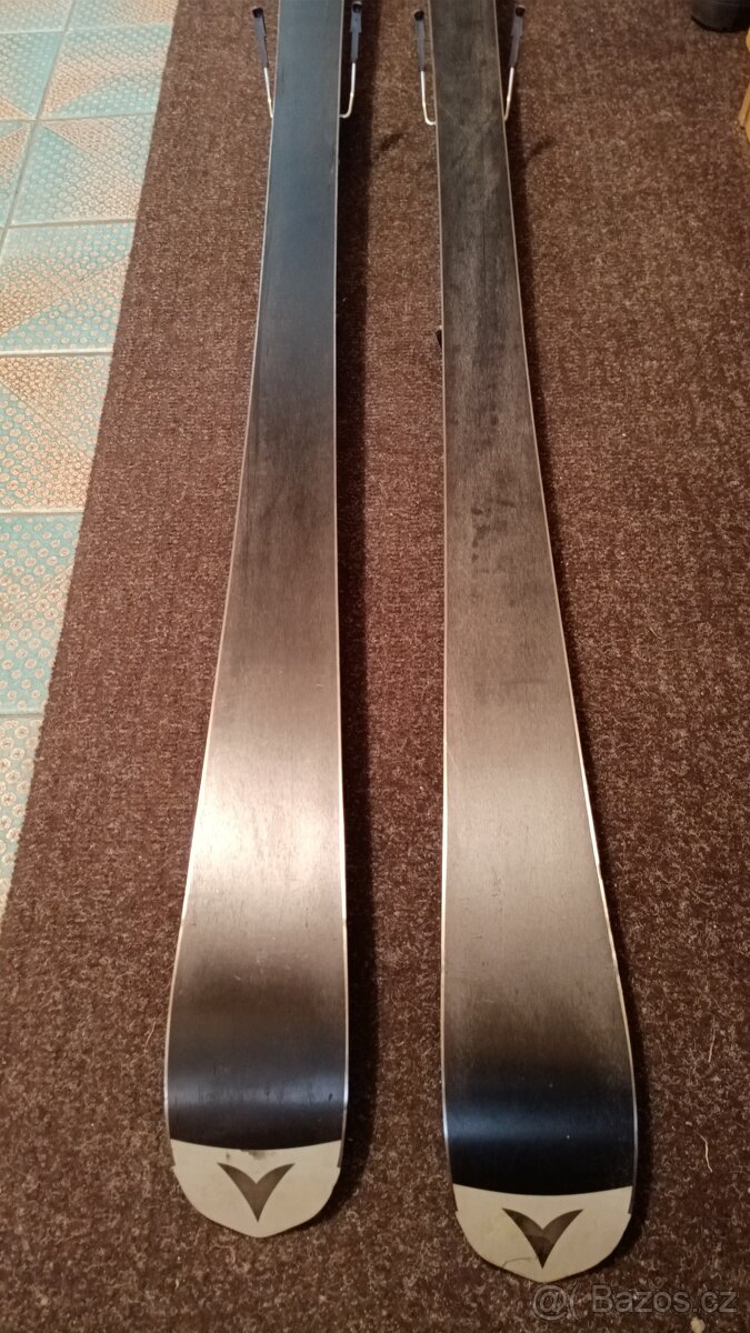 Sjezdové lyže Dynastar Driver X08 - 8