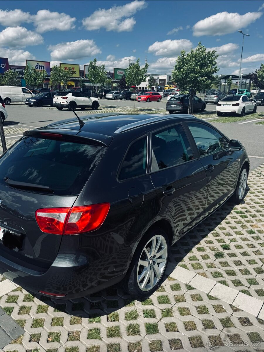 Seat Ibiza st iv - 8