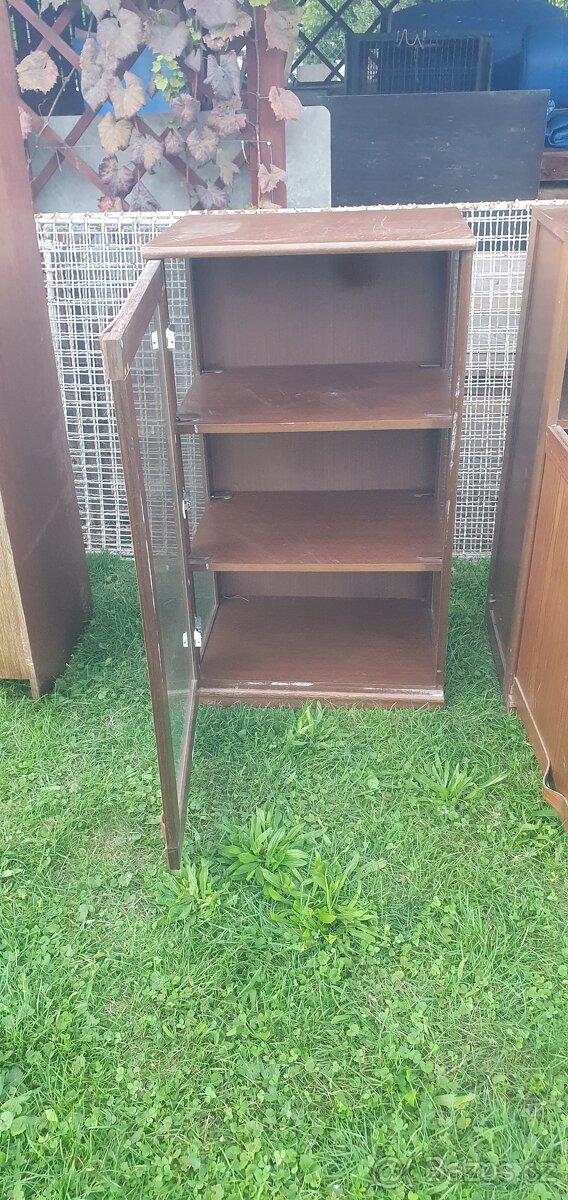 Studentský nábytek - 8