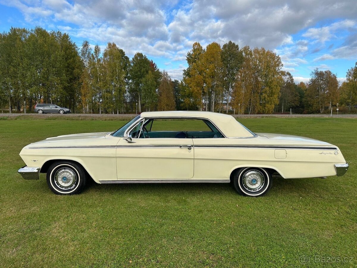 1962 Chevrolet Impala Sport Coupe - 8