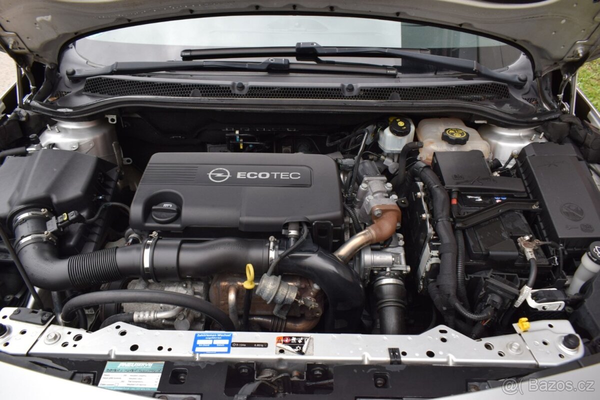Opel Astra 1.7 CDTi/2012/TAŽNÉ/MANUÁL/AC/ - 8