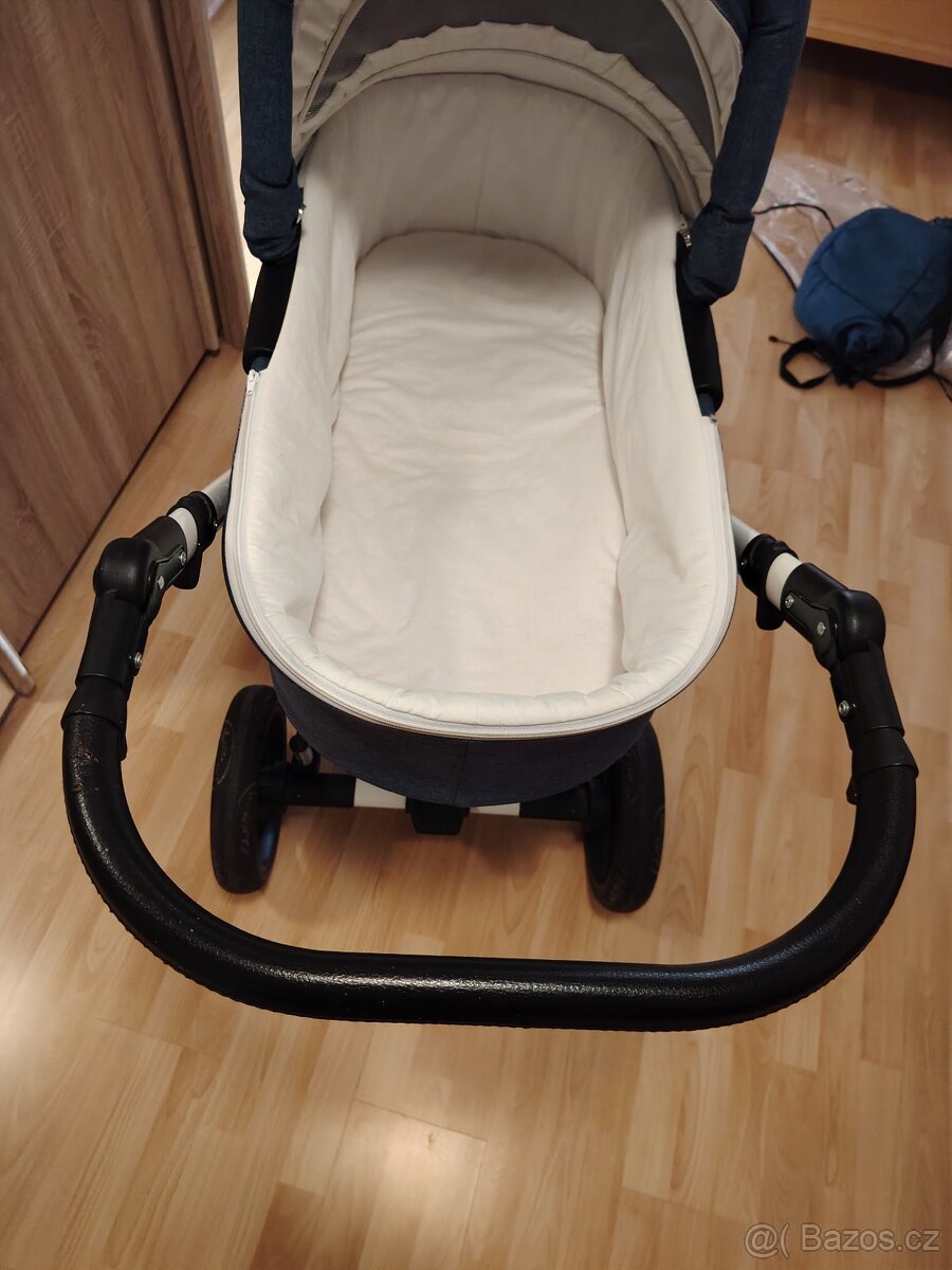 Dětský kočárek - 8