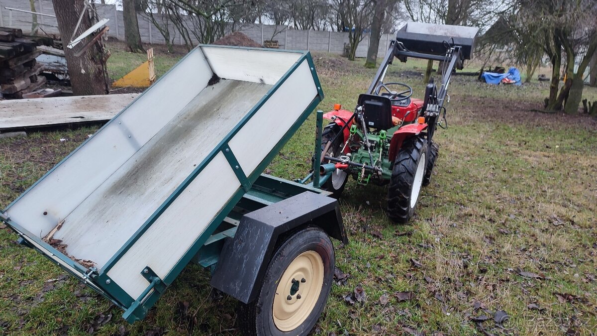 Traktůrek 4x4 s Nakladacem + vlek sklapeci - 8