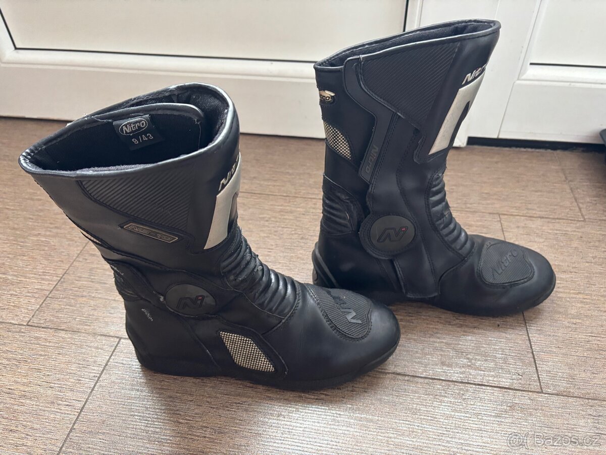 Motorkářské věci/oblečení - 8