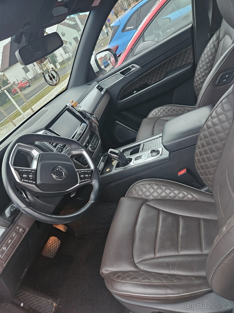 SsangYong Rexton - 8