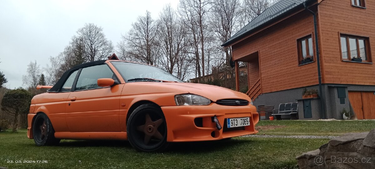 Ford Escort XR3i Cabrio 1.8 77kw Tuning - 8