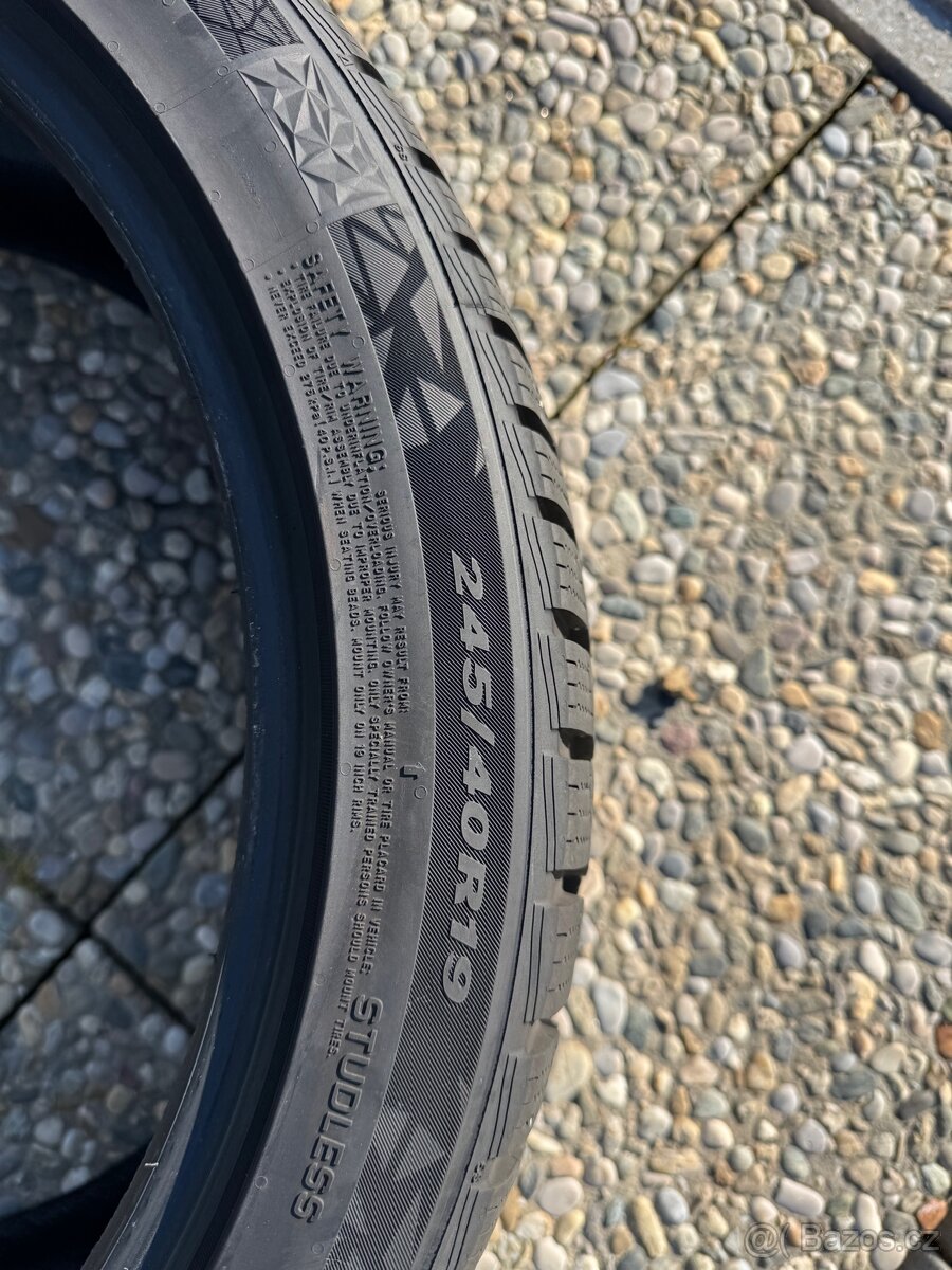 Zimní gumy - Nexen winguard sport 2 - 245/40 R19 - 8