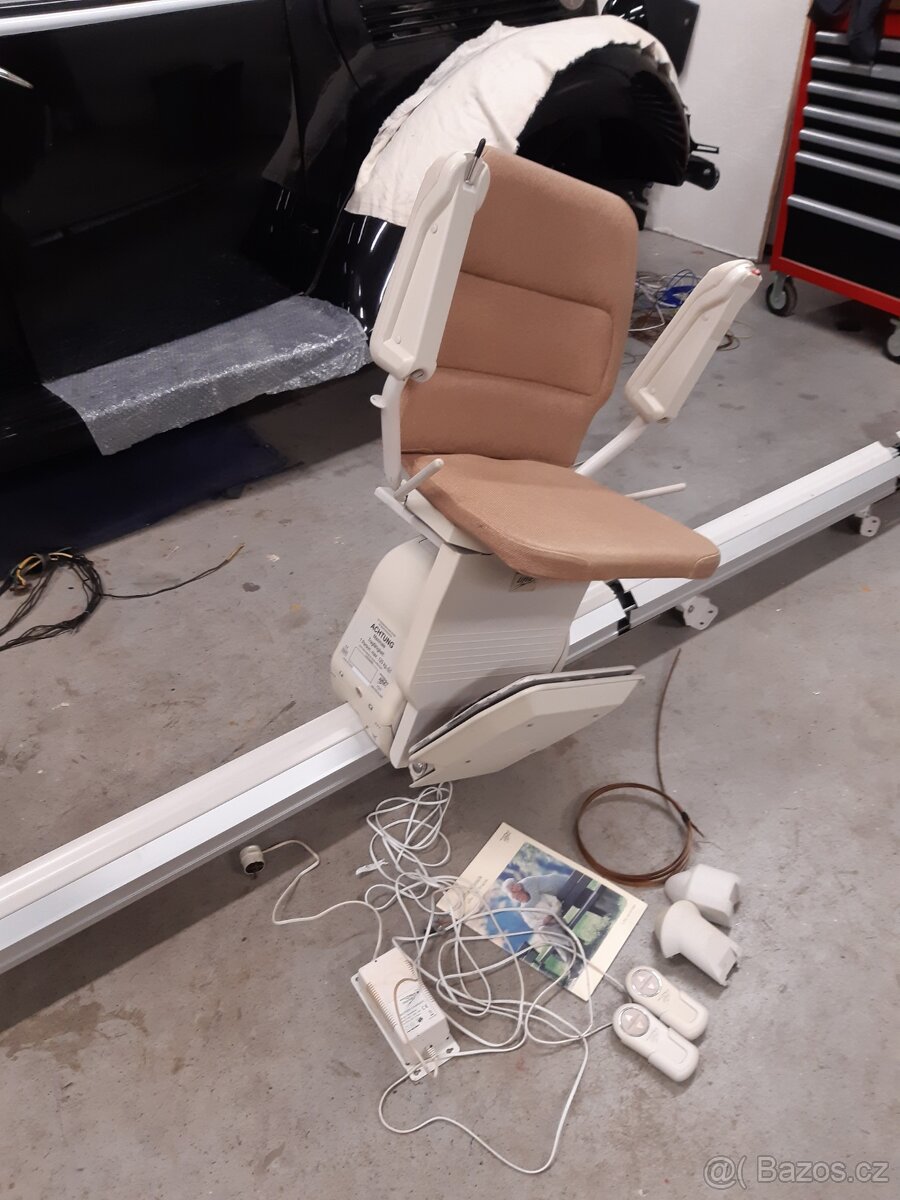 Schodišťová sedačka. Schodišťový výtah. + Montáž. - 8