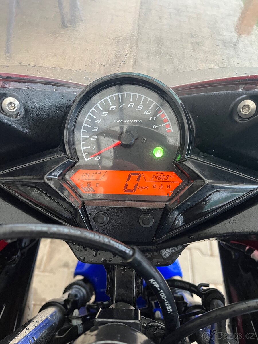 2012 Honda cbr125r - 8