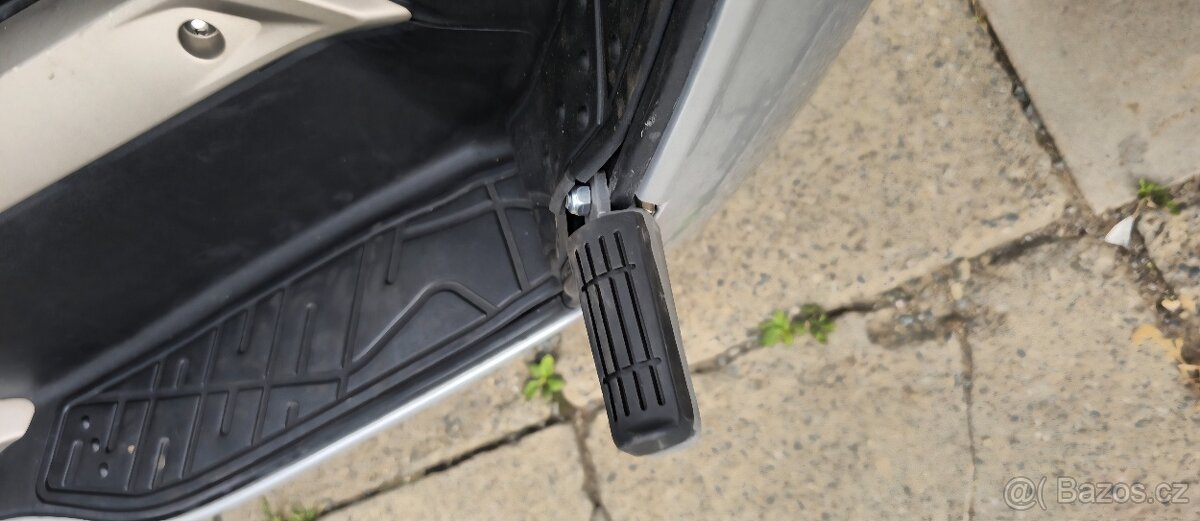 KYMCO 500 Xciting SLEVA - 8