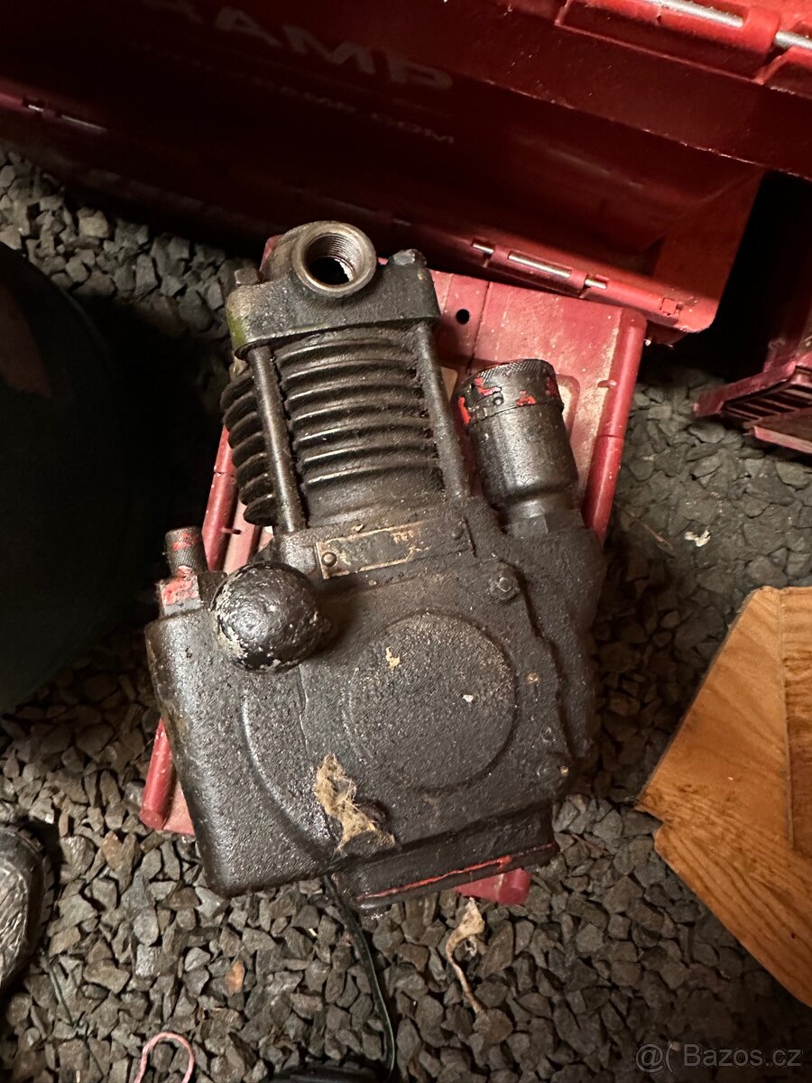 Náhradní díly Zetor 25 - 8