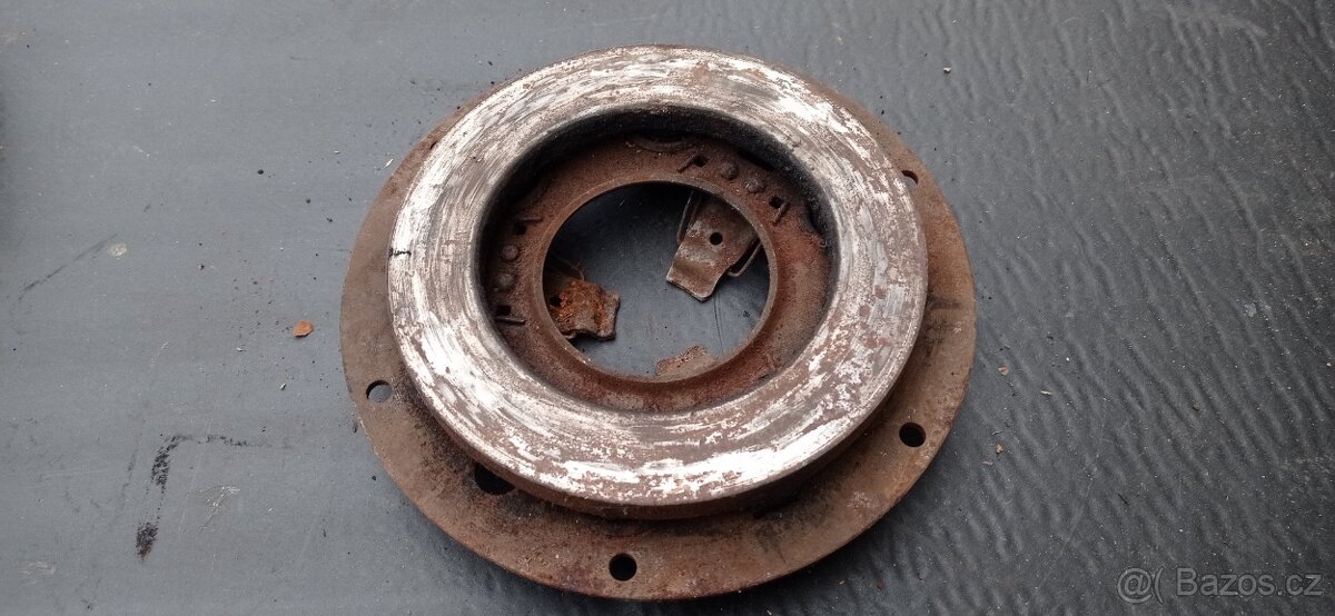 Prodám náhradní díly na škoda 1000 MB - 8