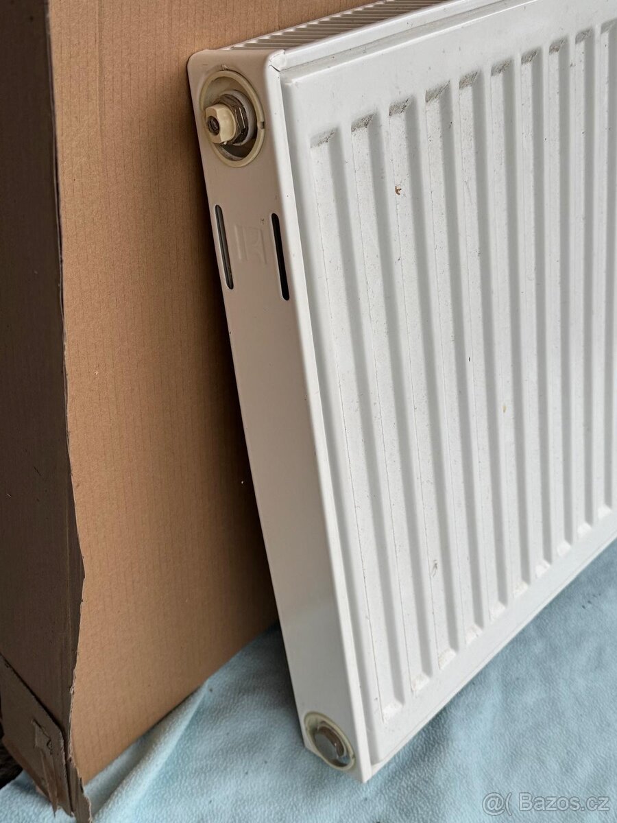 DESKOVÝ RADIÁTOR KORADO - 8