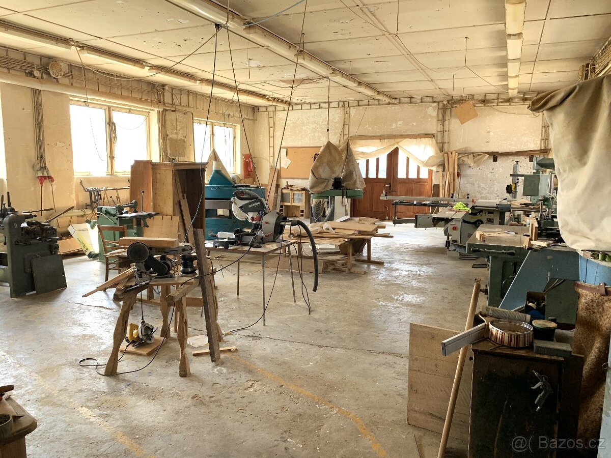 Podnikání 2 v 1 = Truhlárna + komerční prostory, ubytování . - 8