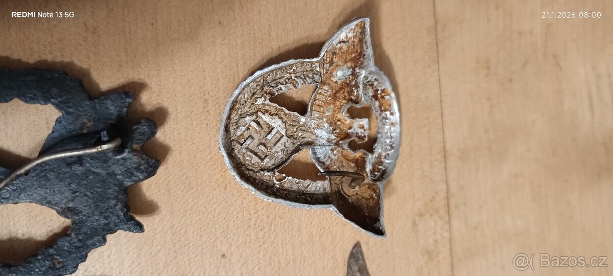 Prodám tyto odznaky - 8