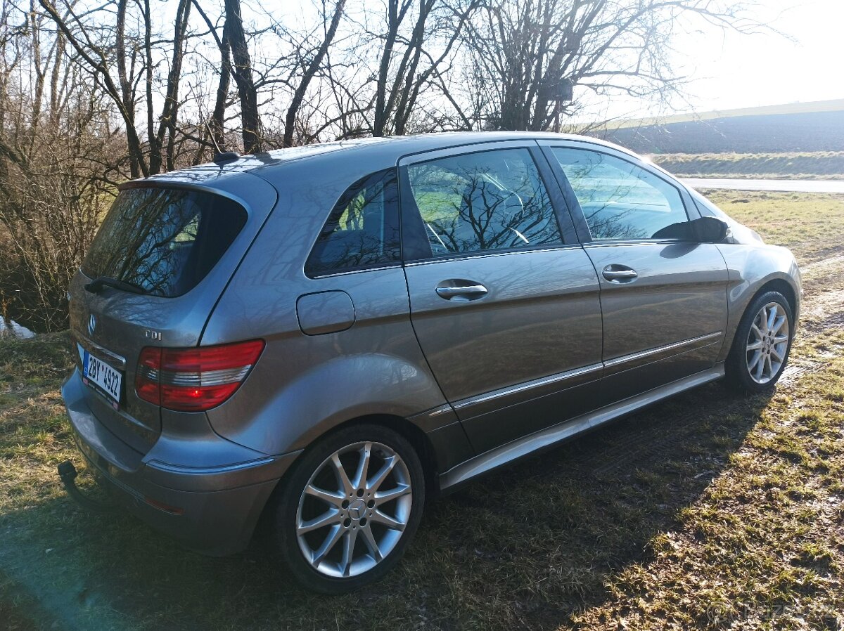 Mercedes B 180 cdi. 185tis.km. - 8