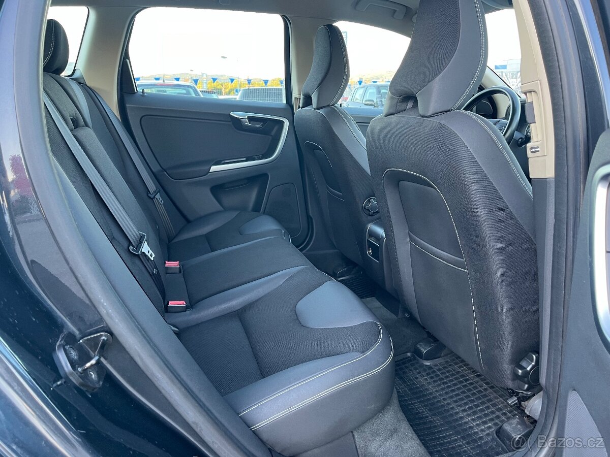 Volvo XC60 2.4 D 129 kW - 8