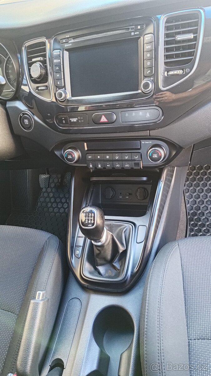 Kia carens 1.7 crdi 85kw MPV - 8