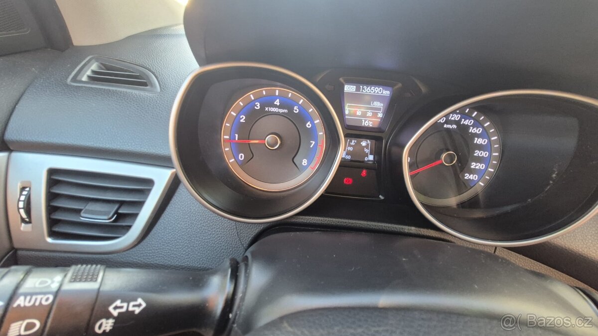 Hyundai i30 - 8