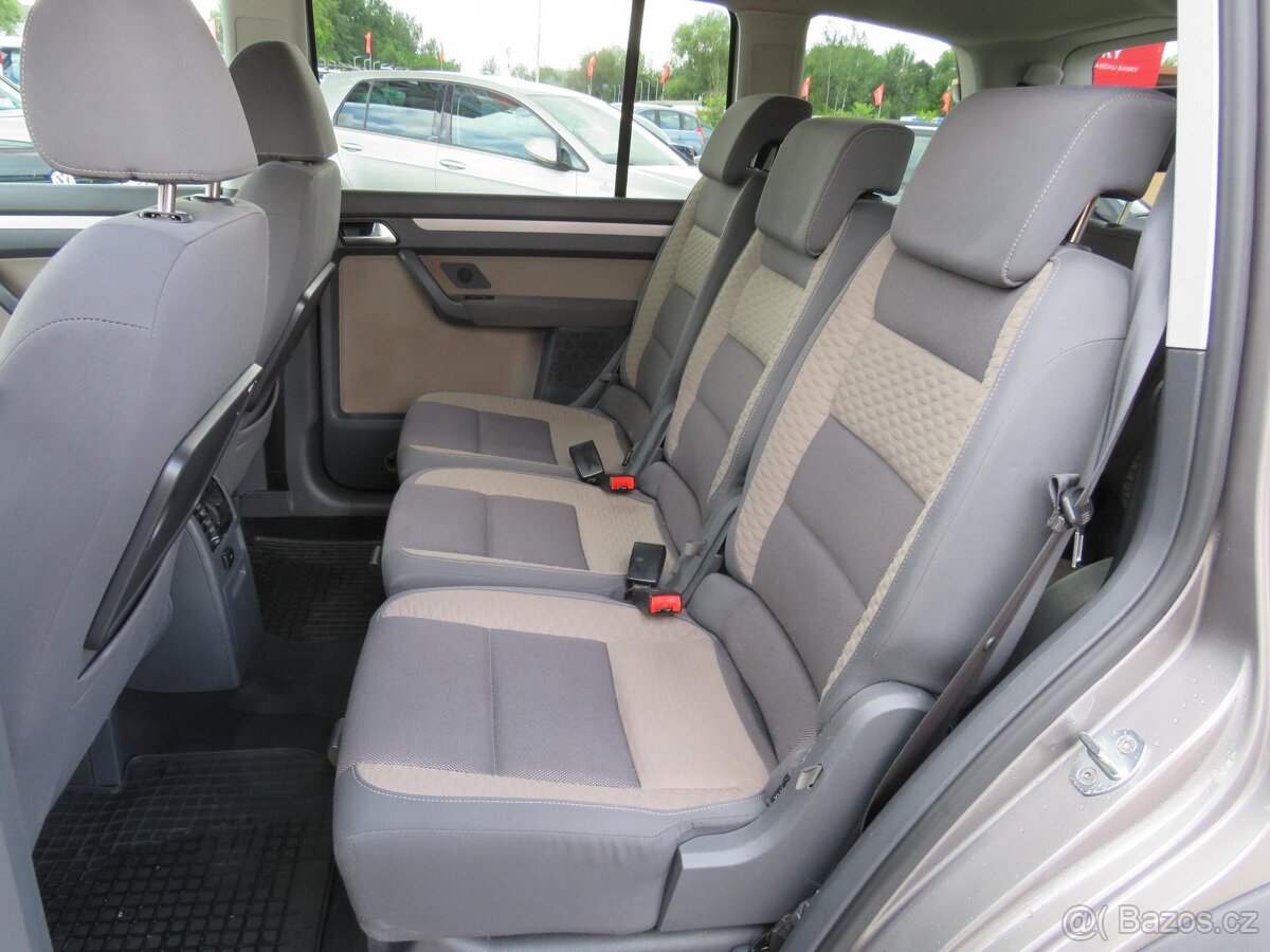 Volkswagen Touran 1.4 TSi , 103 kW benzín, 2008 - 8