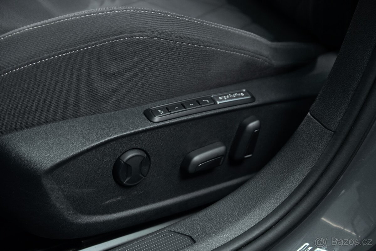 Volkswagen Golf 1.5eTSI 96kW, automat, 2021, DPH - 8