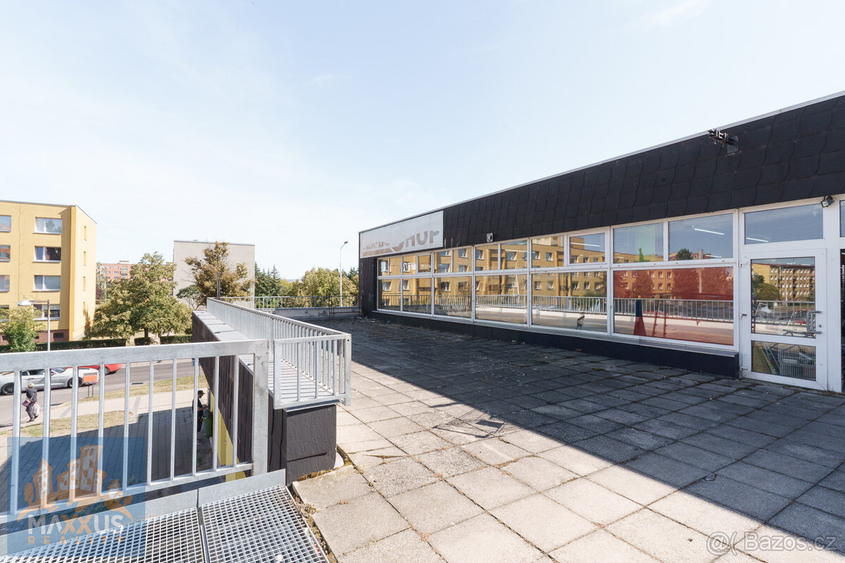 Prodej obchodního centra, Žatec - 8