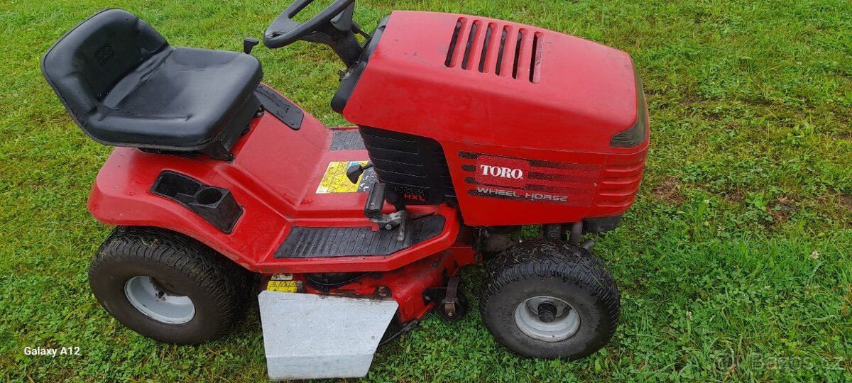 Zahradni traktor - 8