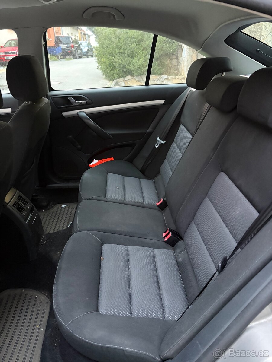 Octavia II 2 2.0 tdi - 8