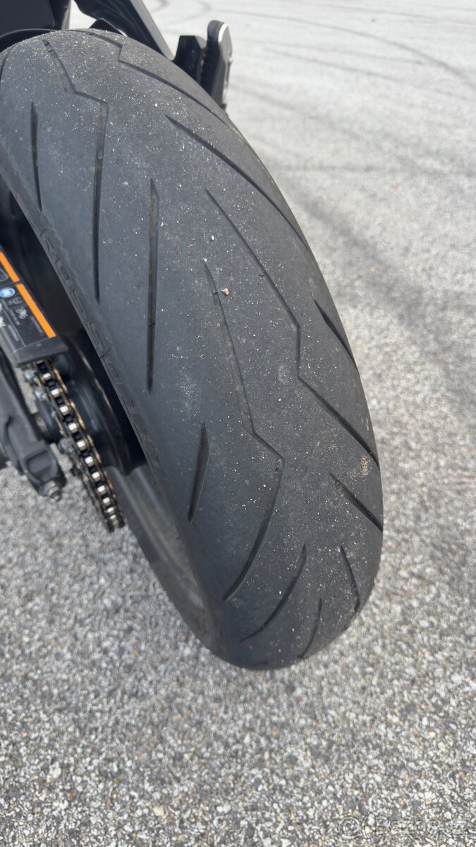 Kawasaki Ninja 650 - 8