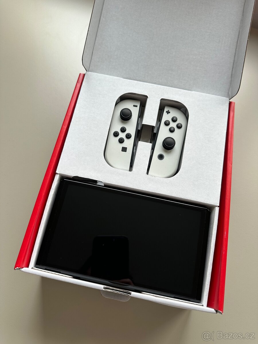 Nintendo Switch OLED - 8