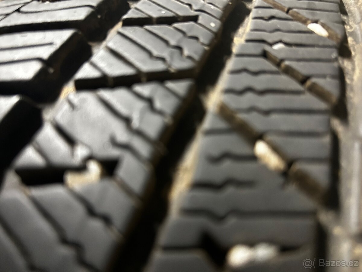 Zimní pneumatiky Barum 205/55R16 - 8