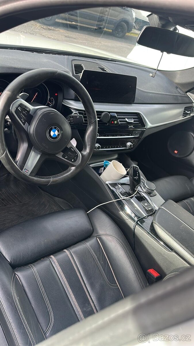 BMW 520d M paket 2017 - 8