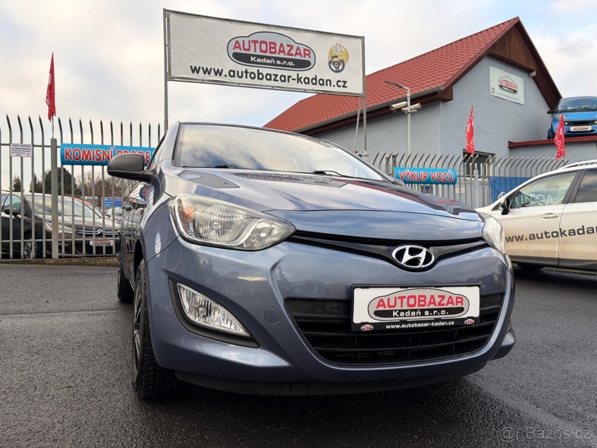 Hyundai i20, 1,2 63kW, SERVISKA - 8
