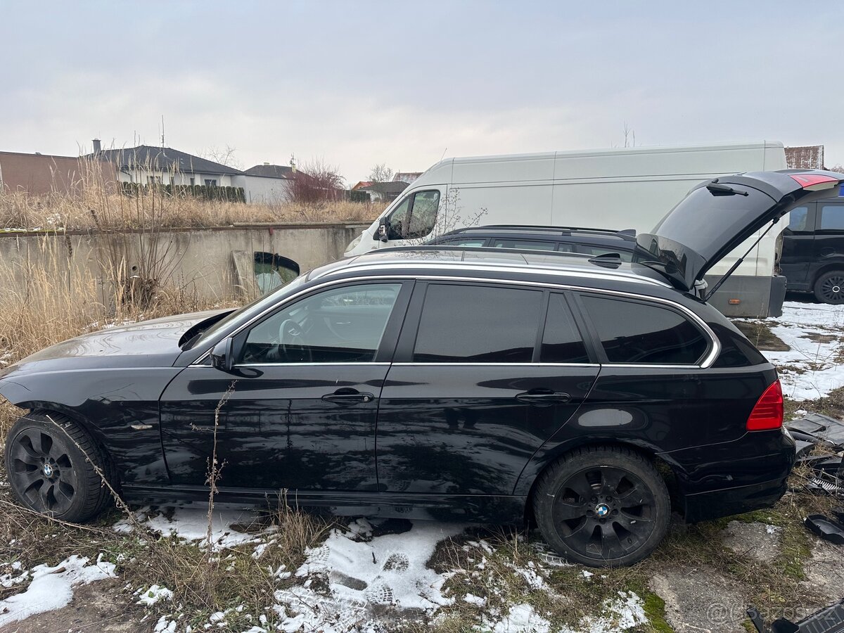 BMW e91 lci díly - 8