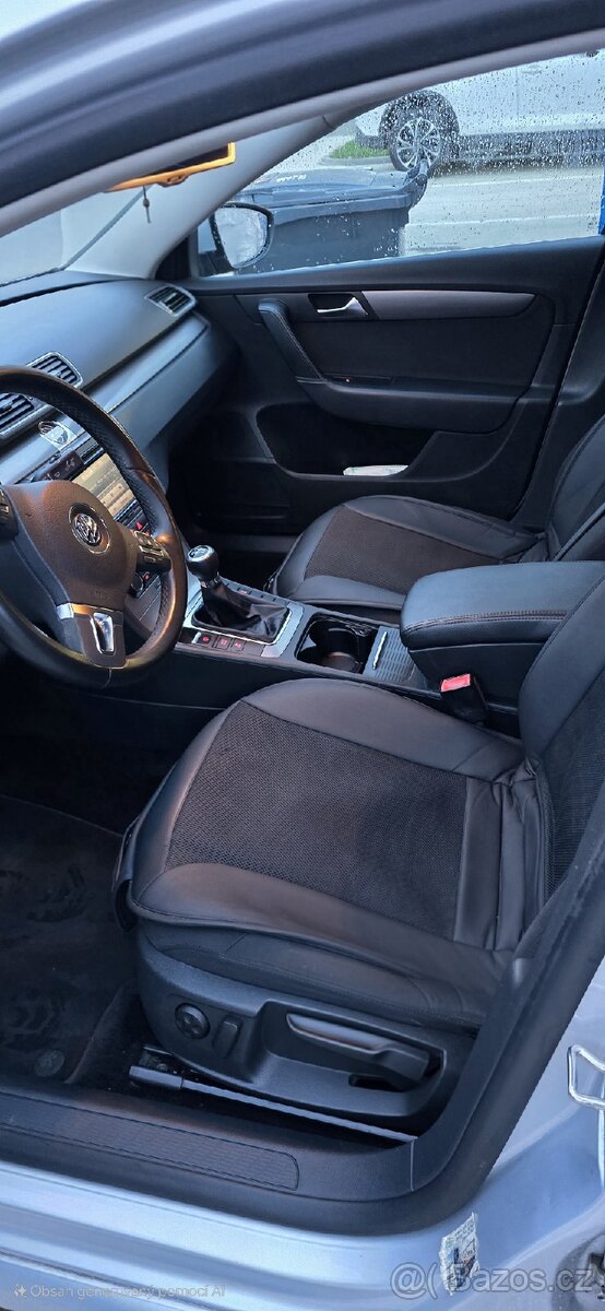 VW PASSAT B7 2.0TDI - 8